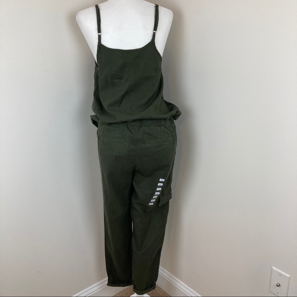Motherhood Maternity Army Green Cargo Jumpsuit NWT - Picture 10 of 15
